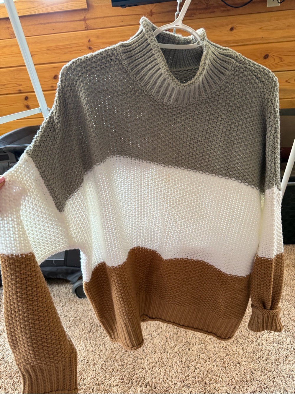 Colorblock Crewneck Sweater - Taupe, White & Brown